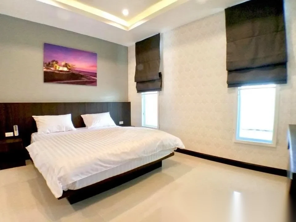 2 Bedroom Villa for rent at Private Pool Villa Near Robinson Chalong complex · Chalong — photo 2