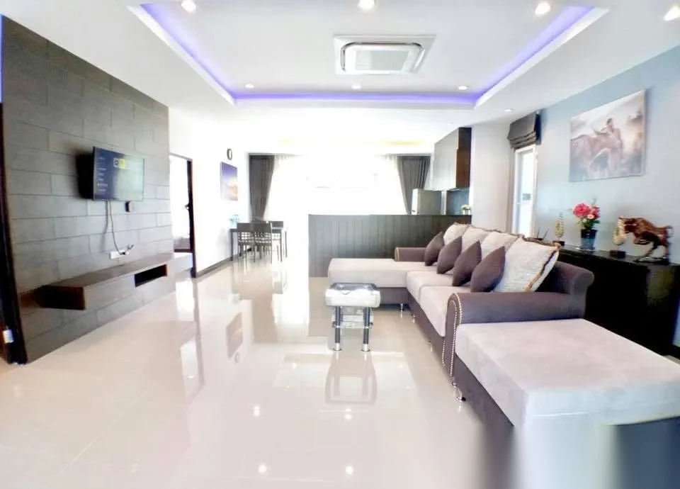 2 Bedroom Villa for rent at Private Pool Villa Near Robinson Chalong complex · Chalong — photo 4