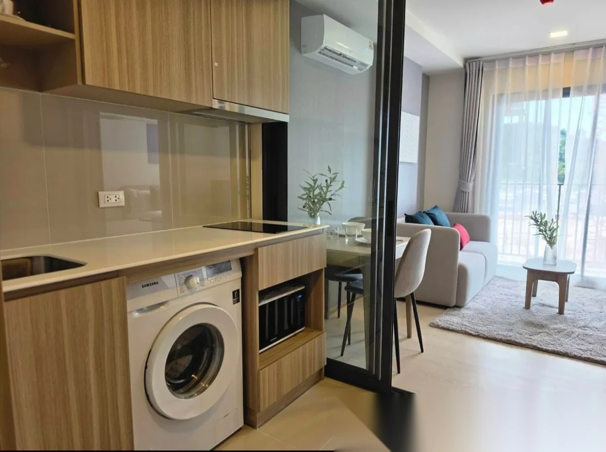 1 Bedroom Apartment for rent at The Base Rise complex · Wichit — photo 10