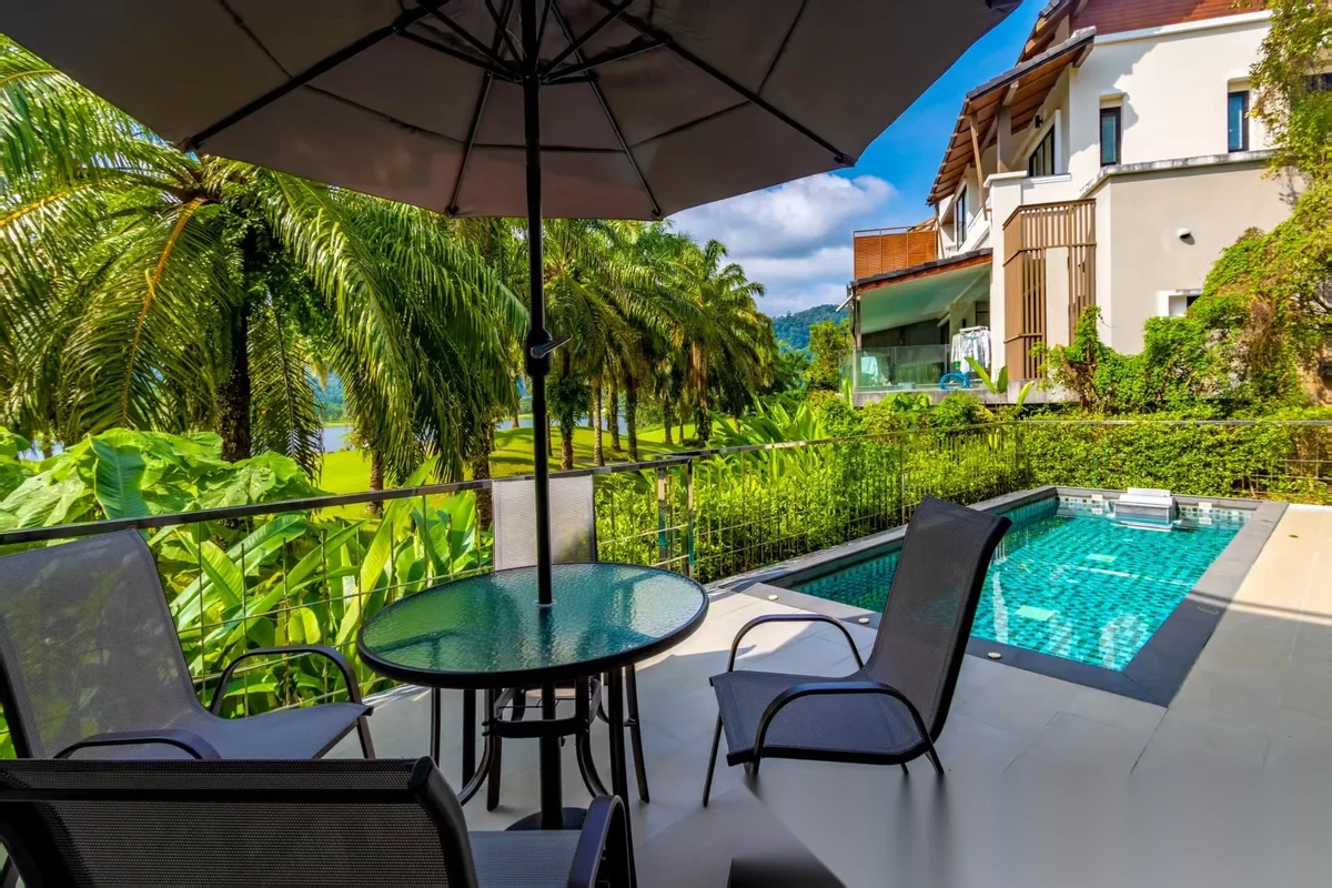 5 Bedroom Villa for sale at Loch Palm Golf Club complex · Kathu · Lake View