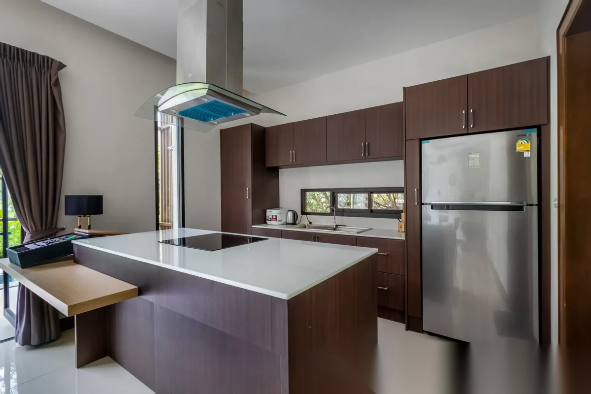 5 Bedroom Villa for sale at Loch Palm Golf Club complex · Kathu · Lake View — photo 10