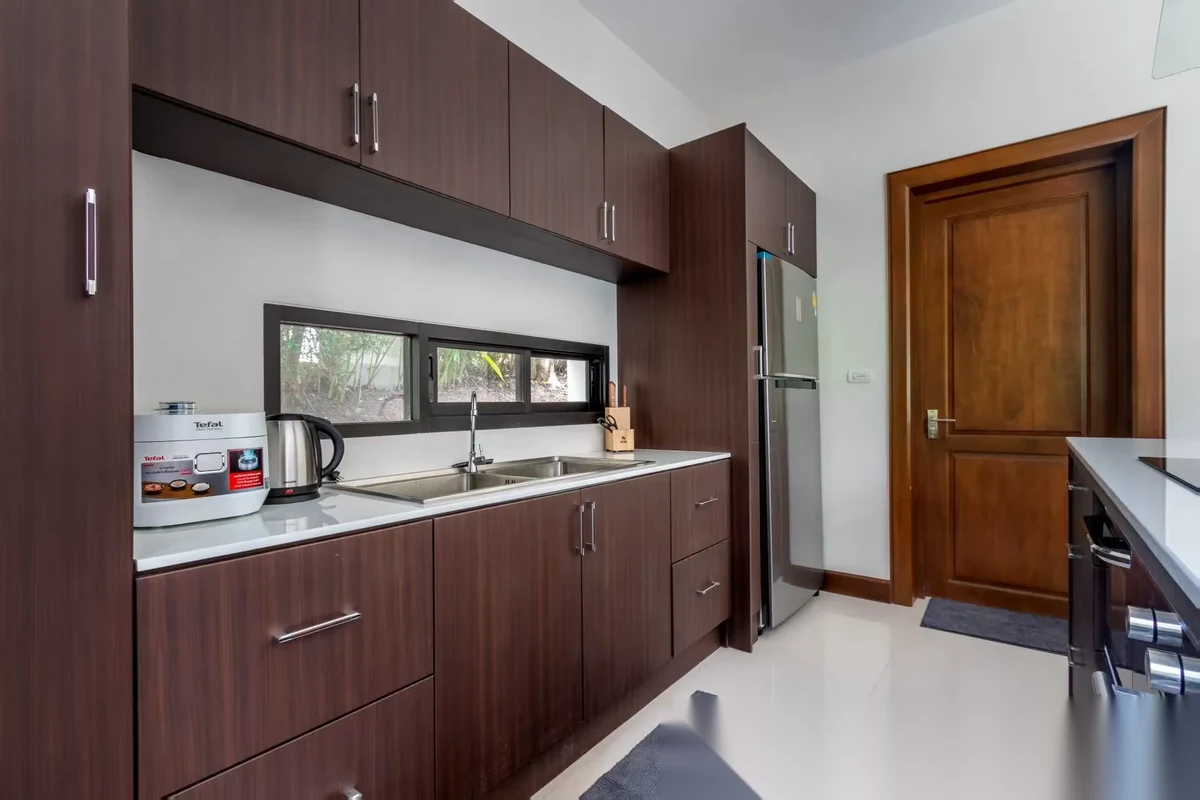 5 Bedroom Villa for sale at Loch Palm Golf Club complex · Kathu · Lake View — photo 11