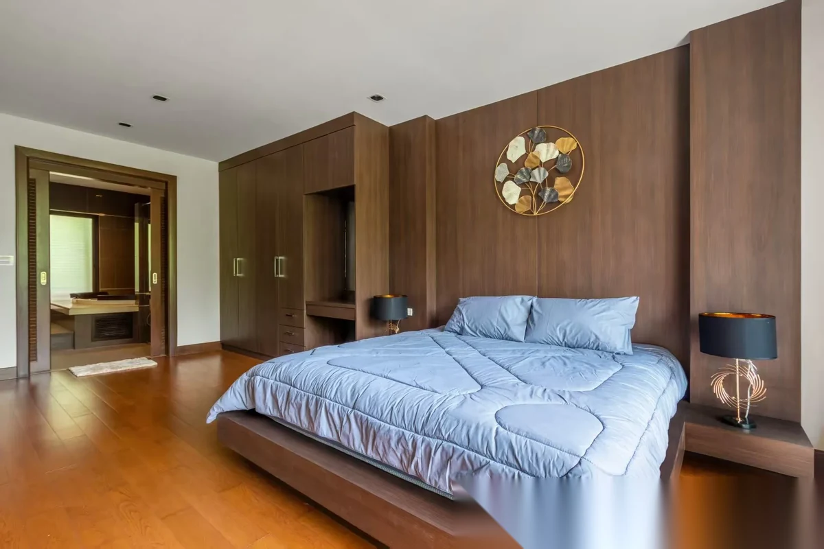 5 Bedroom Villa for sale at Loch Palm Golf Club complex · Kathu · Lake View — photo 18