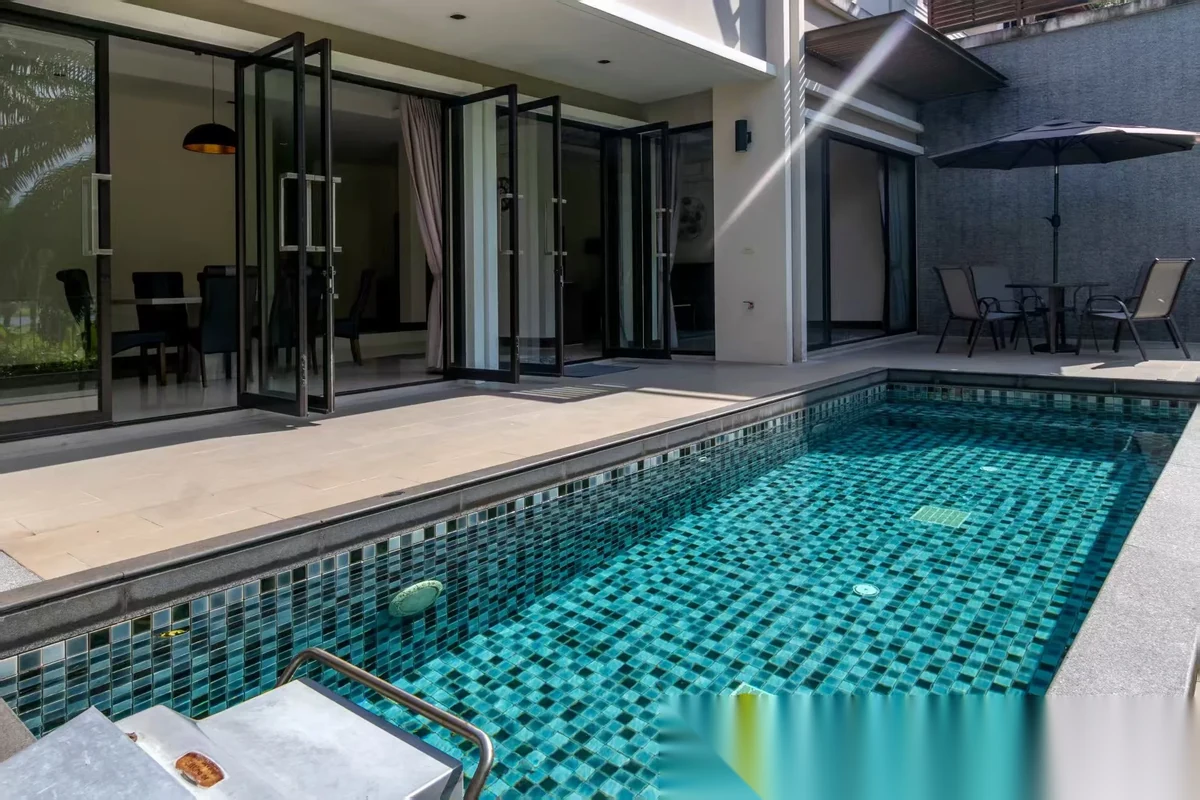 5 Bedroom Villa for sale at Loch Palm Golf Club complex · Kathu · Lake View — photo 46