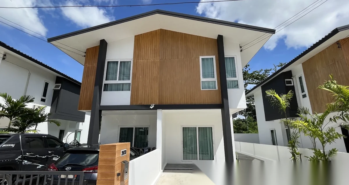 Таунхаус 2BR в комплексе Smileville X2 Bang Jo · Си Сунтон