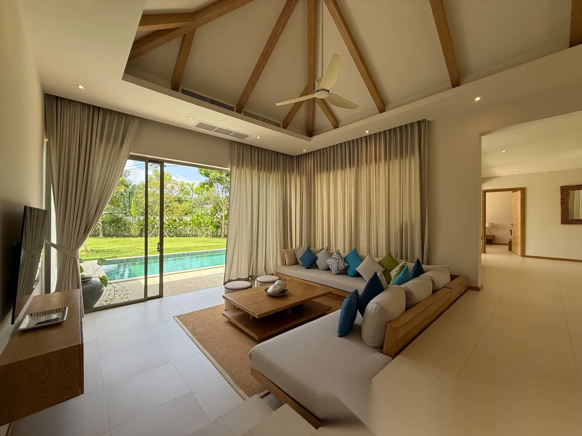 4 Bedroom Villa for rent at Trichada Azure complex · Si Sunthon — photo 3