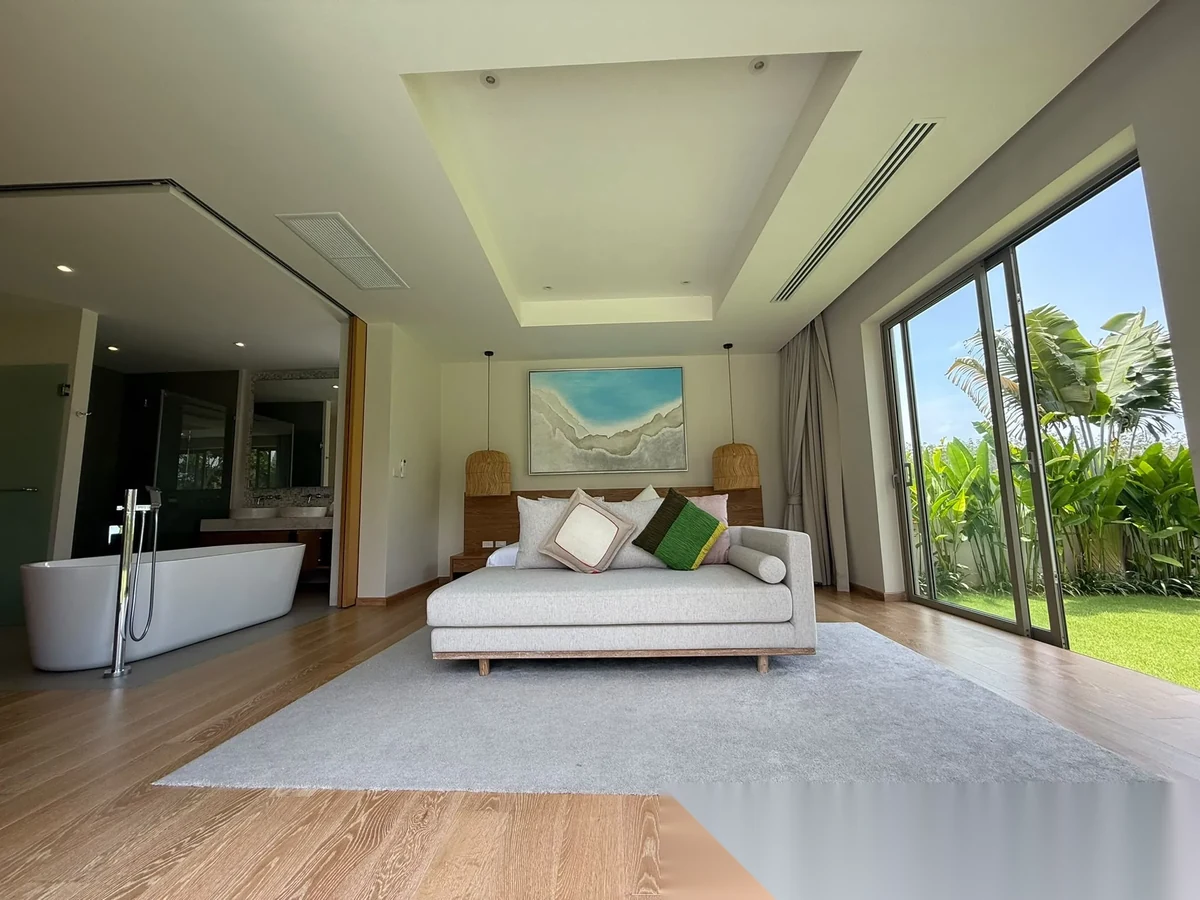 4 Bedroom Villa for rent at Trichada Azure complex · Si Sunthon — photo 9