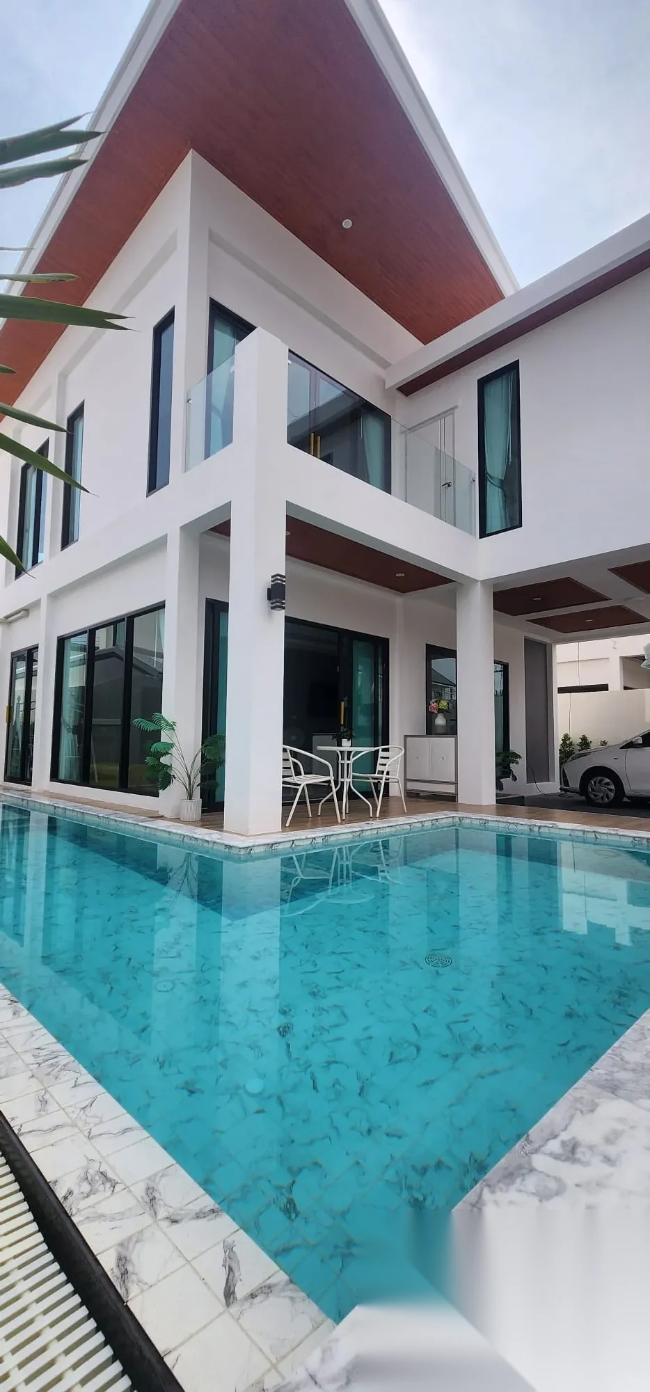 4 Bedroom Villa for sale at Suriyaporn Place complex · Chalong · Pool View — photo 12
