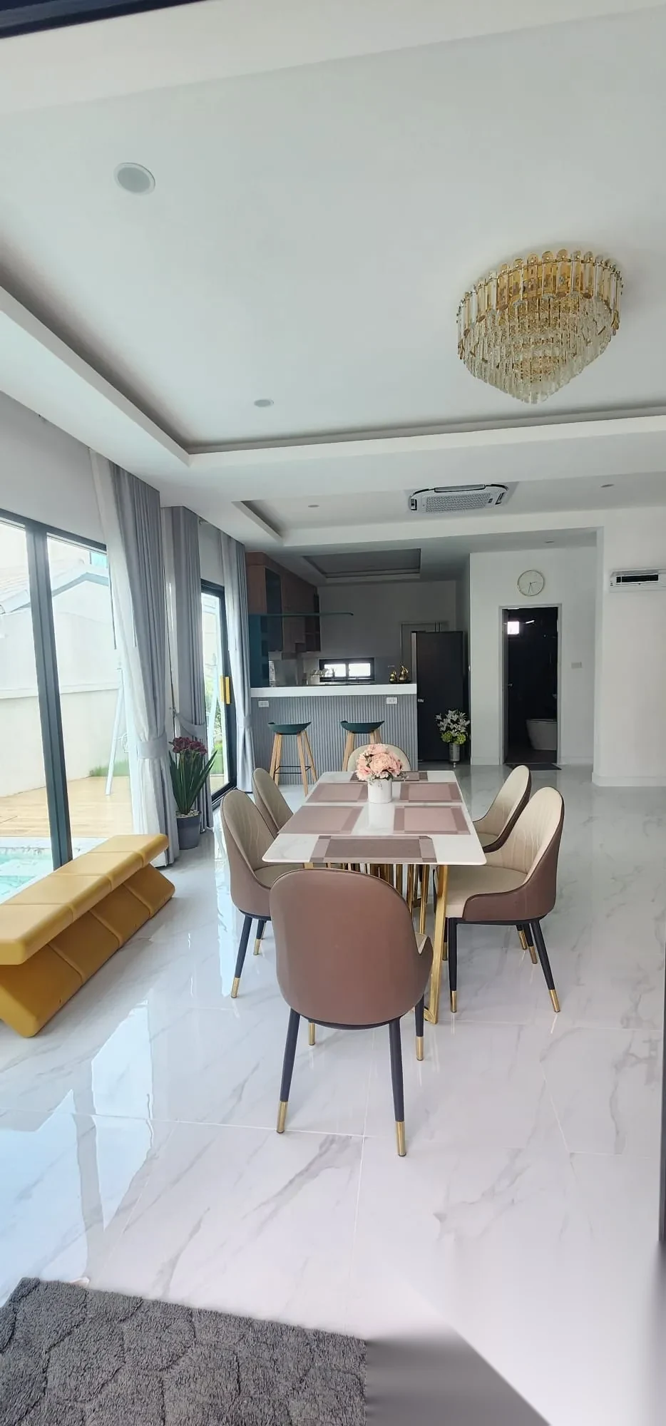 4 Bedroom Villa for sale at Suriyaporn Place complex · Chalong · Pool View — photo 31