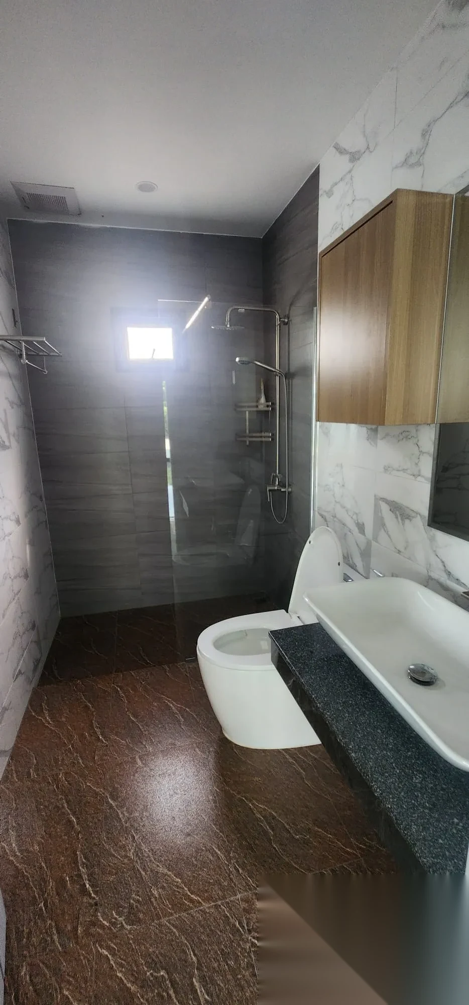 4 Bedroom Villa for sale at Suriyaporn Place complex · Chalong · Pool View — photo 32