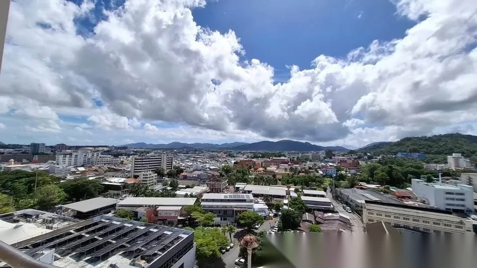 2 Bedroom Apartment for sale at Supalai Park at Downtown Phuket complex · Phuket Town — photo 4