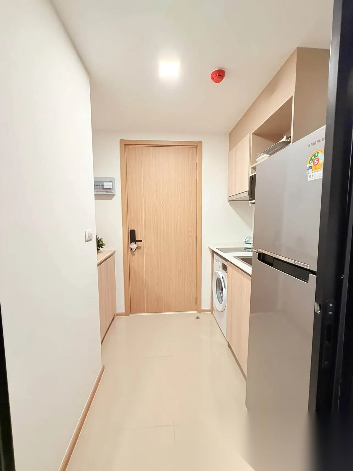 1 Bedroom Apartment for rent at THE BASE Bukit complex · Wichit · Pool Access — photo 6