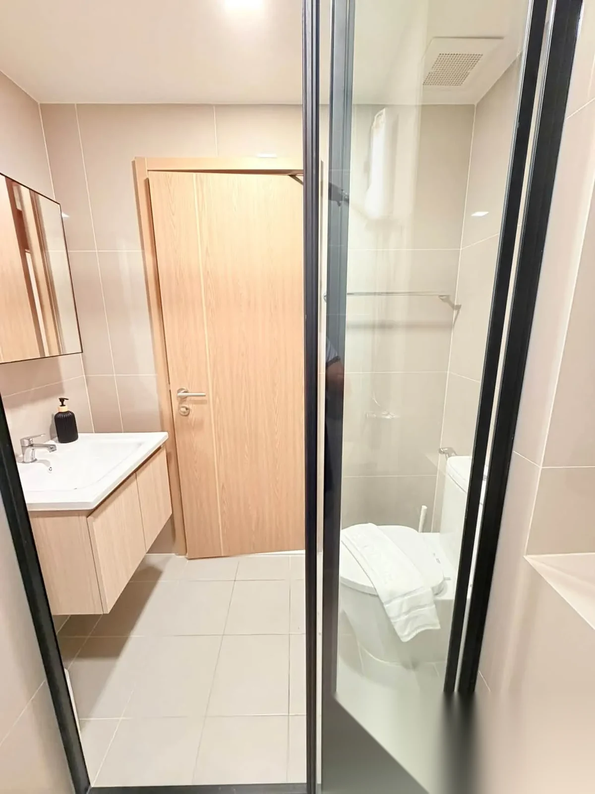 1 Bedroom Apartment for rent at THE BASE Bukit complex · Wichit · Pool Access — photo 7