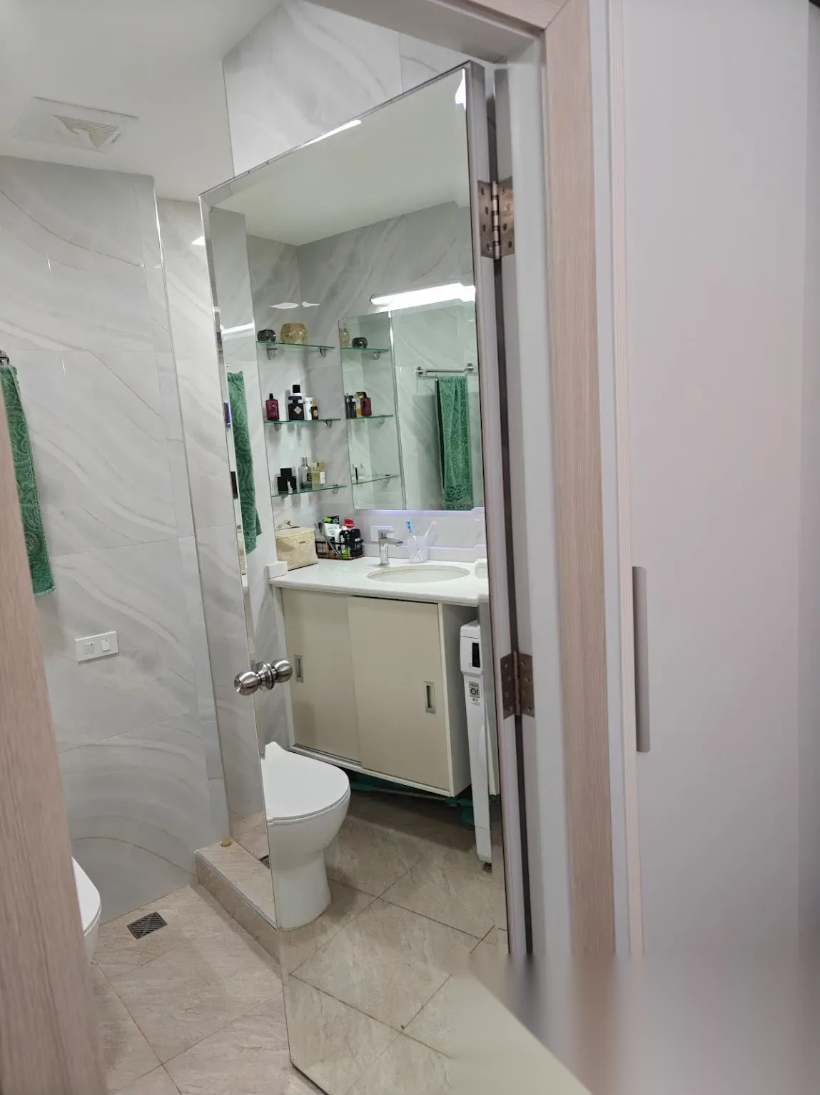 Апартаменты 1BR в ЖК Rawai Beach Condo · Раваи · Вид в сад — фото 11