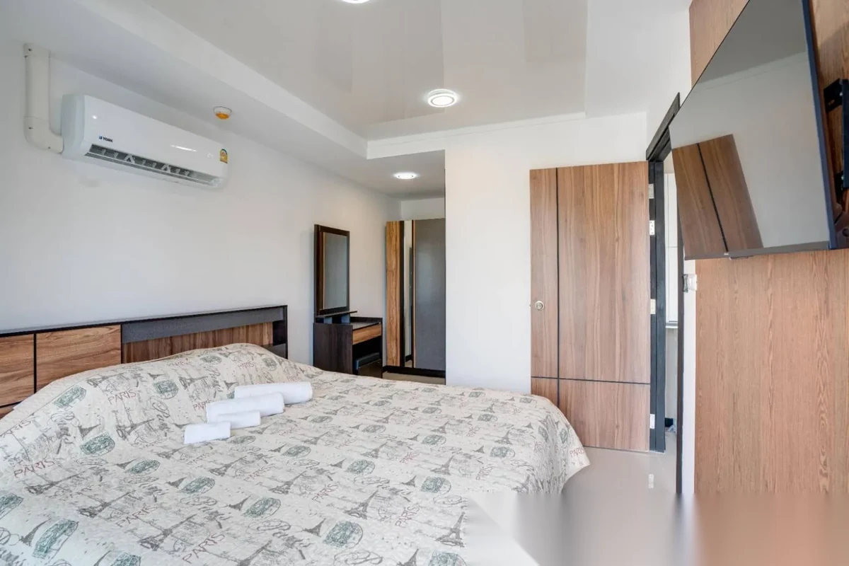 1 Bedroom Apartment for rent at Rawai Beach Condominium complex · Rawai — photo 7