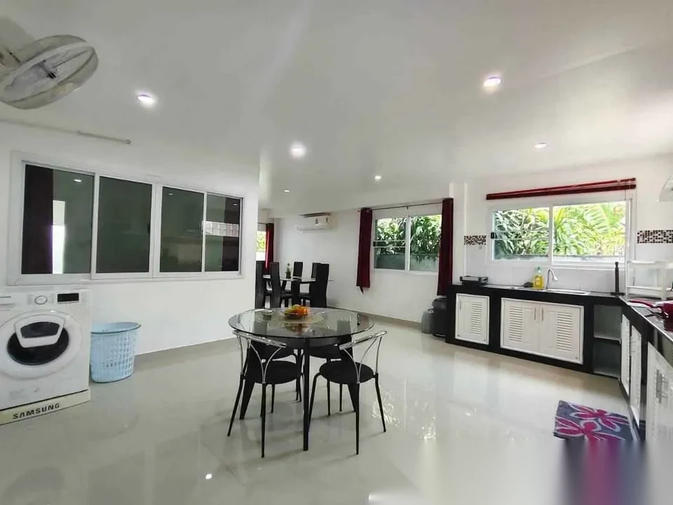3 Bedroom House for rent · Chalong · Garden View — photo 12