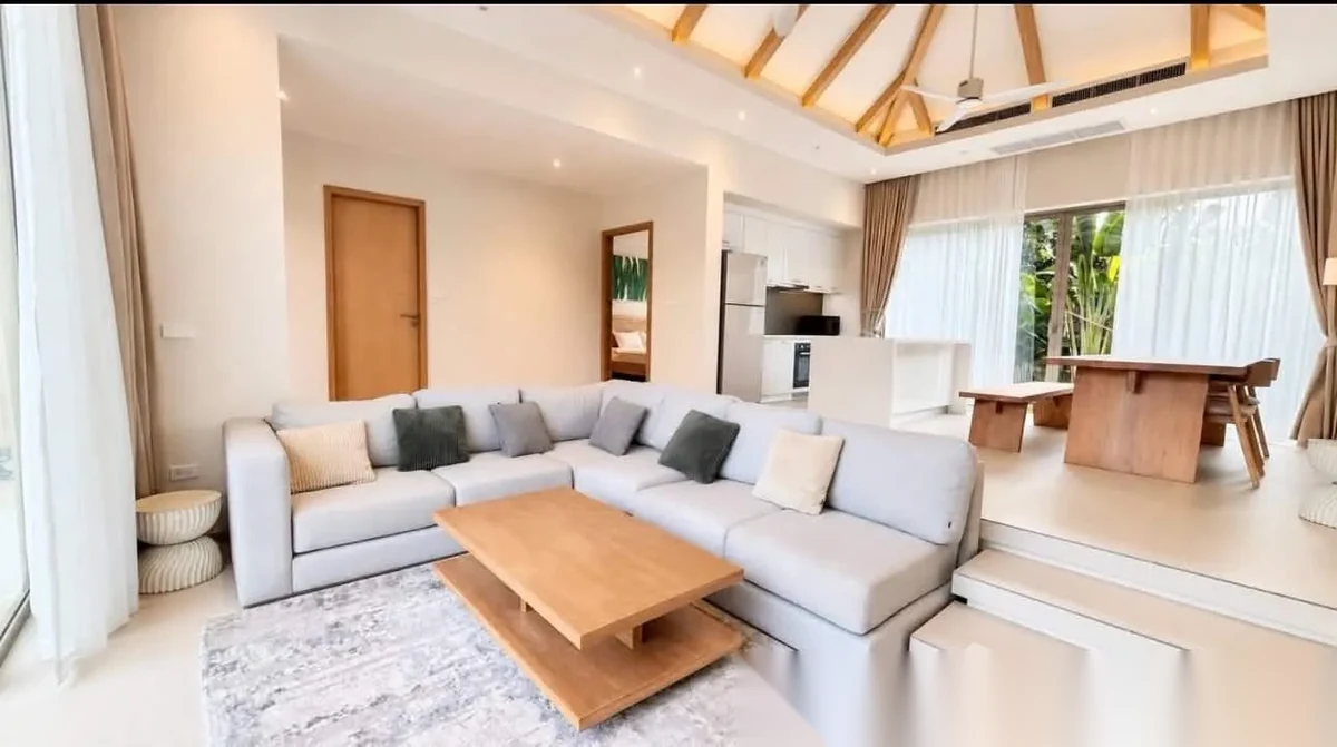 Вилла 3BR в комплексе Trichada Essence · Теп Красаттри · Вид на бассейн — фото 7