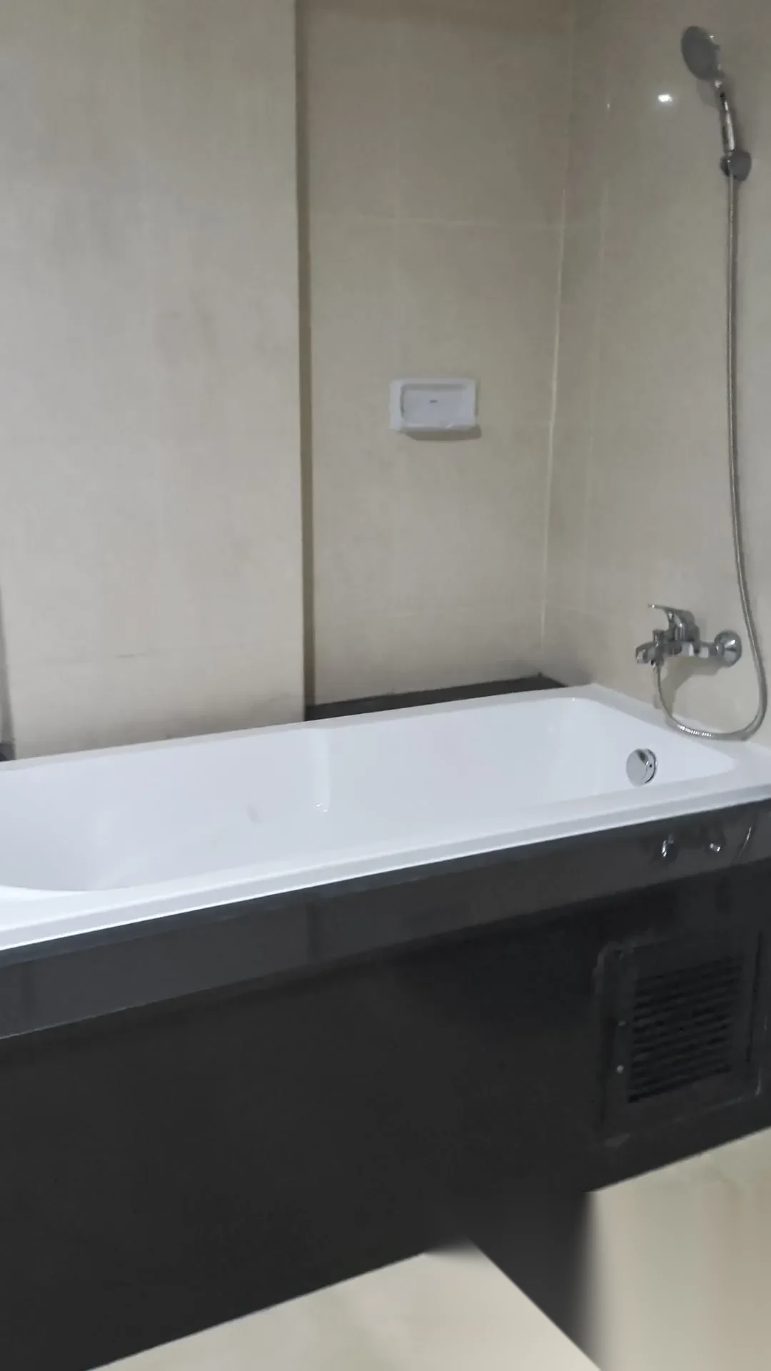 1 Bedroom Apartment for rent at Rawai Seaview Condominium complex · Rawai — photo 7