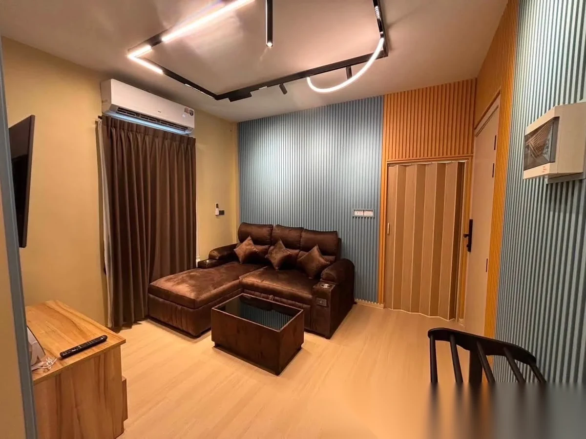 1 Bedroom Townhouse for rent · Phuket Town — photo 3