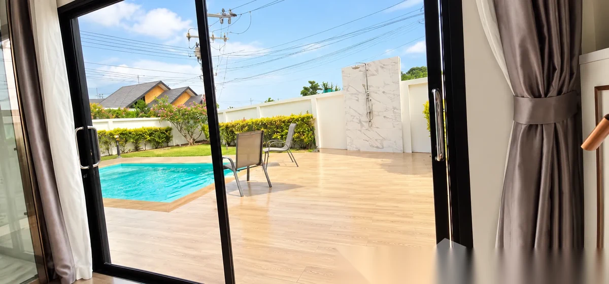 3 Bedroom Villa for rent · Pool View — photo 15