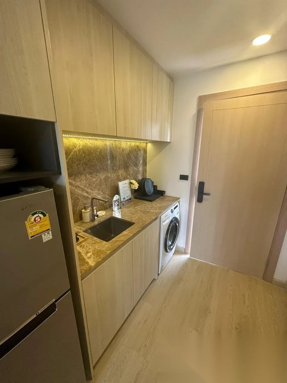 Апартаменты 1BR в ЖК The Ozone Condominium · Чернг Тале / Bang Tao · Вид на бассейн — фото 5
