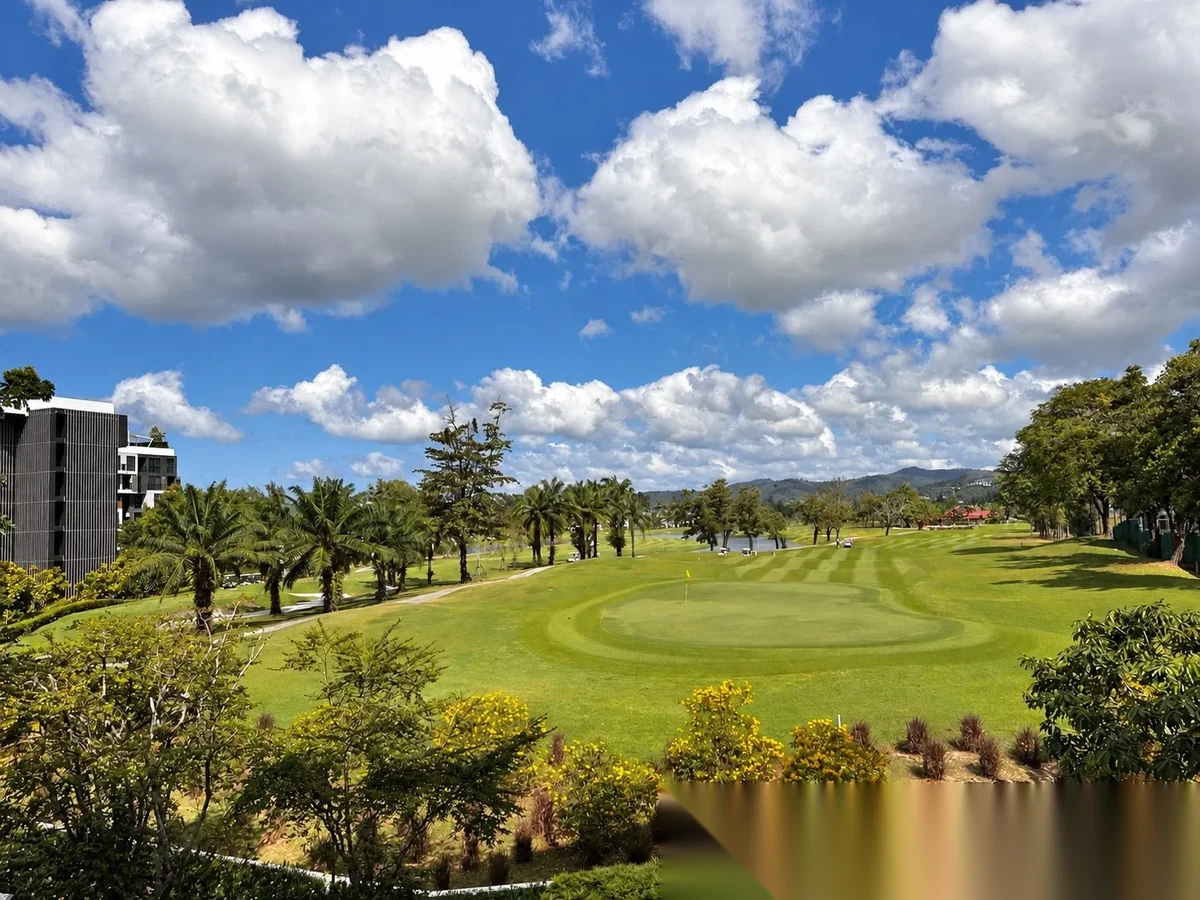 2 Bedroom Apartment for sale at Skypark Celeste Laguna complex · Choeng Thale · Golf Course View — photo 2