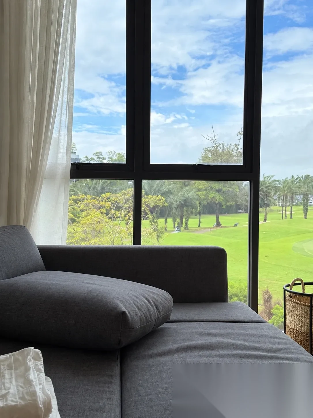 2 Bedroom Apartment for sale at Skypark Celeste Laguna complex · Choeng Thale · Golf Course View — photo 3