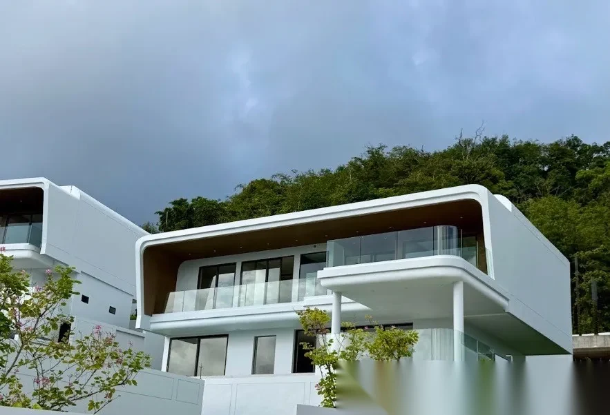 Вилла 4BR в комплексе Clover Residence · Си Сунтон · Выход к бассейну — фото 29