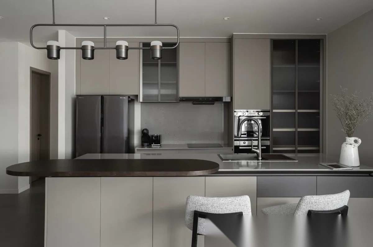 Вилла 4BR в комплексе Clover Residence · Си Сунтон · Выход к бассейну — фото 35