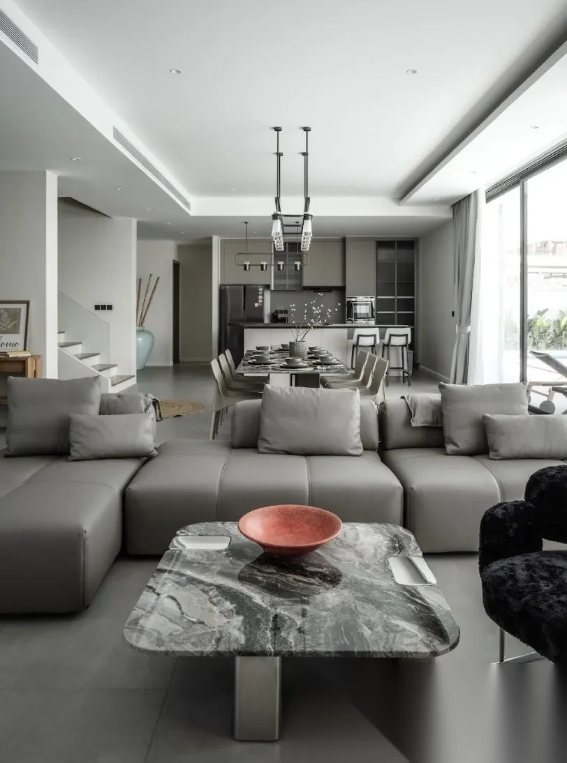 Вилла 4BR в комплексе Clover Residence · Си Сунтон · Выход к бассейну — фото 40