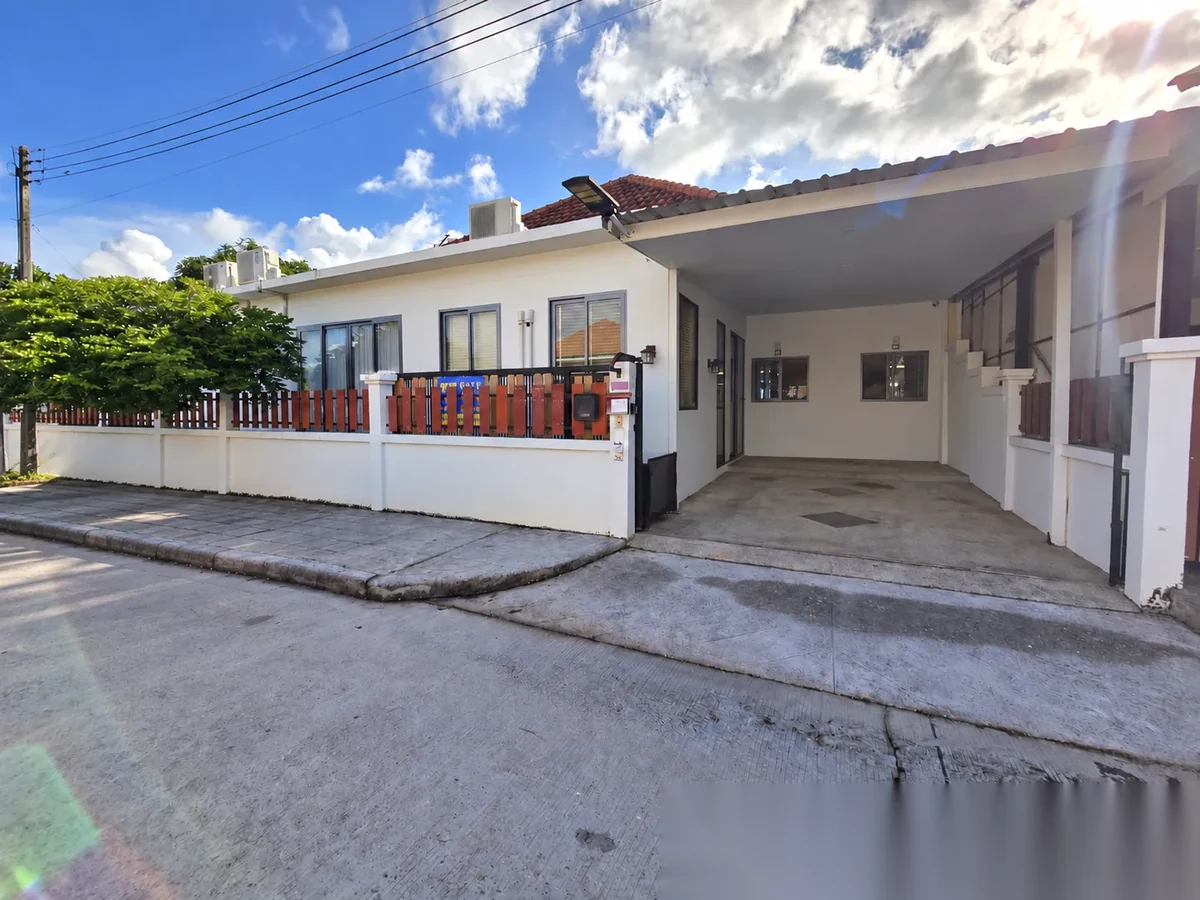 3 Bedroom House for sale at Chao Fah Garden Home 3 complex · Ko Kaeo · Garden View — photo 23