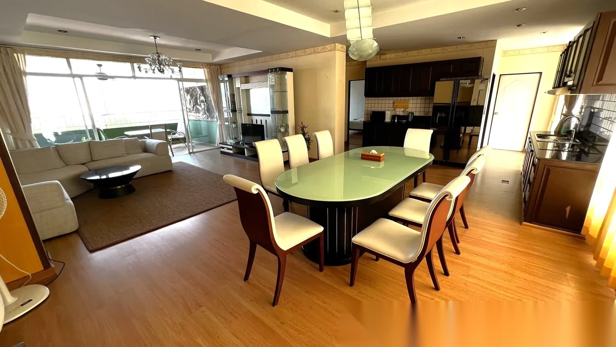 Апартаменты 3BR в ЖК Patong Loft · Патонг · Частичный вид на море — фото 3