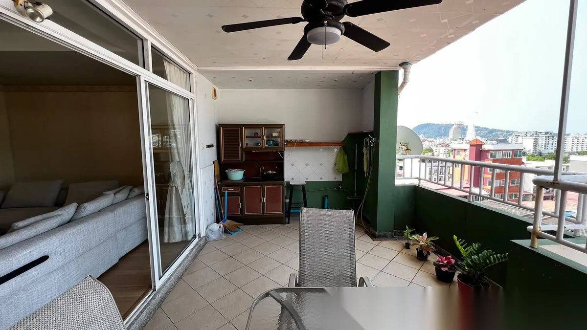 Апартаменты 3BR в ЖК Patong Loft · Патонг · Частичный вид на море — фото 4