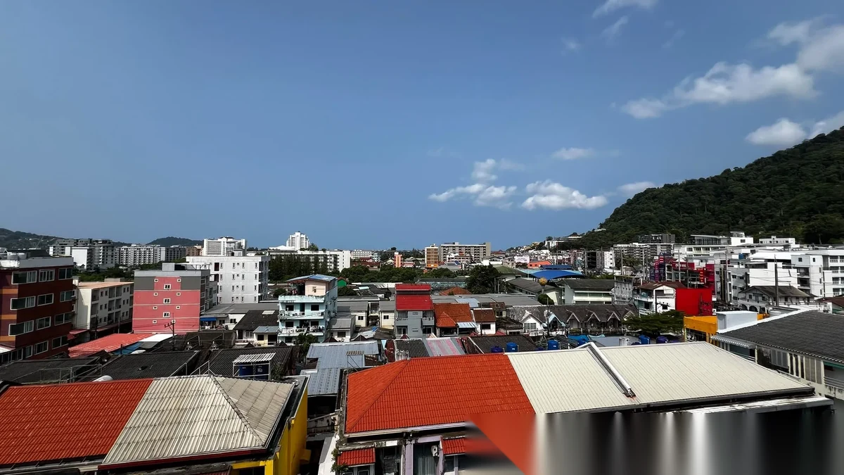 Апартаменты 3BR в ЖК Patong Loft · Патонг · Частичный вид на море — фото 6