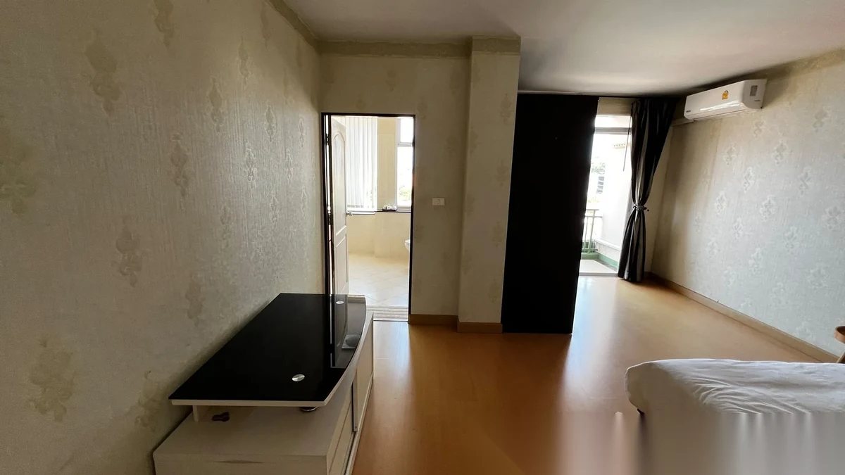 Апартаменты 3BR в ЖК Patong Loft · Патонг · Частичный вид на море — фото 11