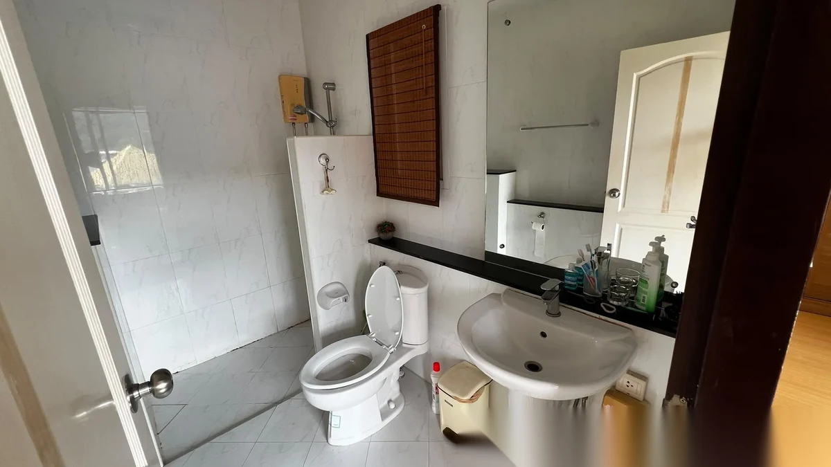 Апартаменты 3BR в ЖК Patong Loft · Патонг · Частичный вид на море — фото 21