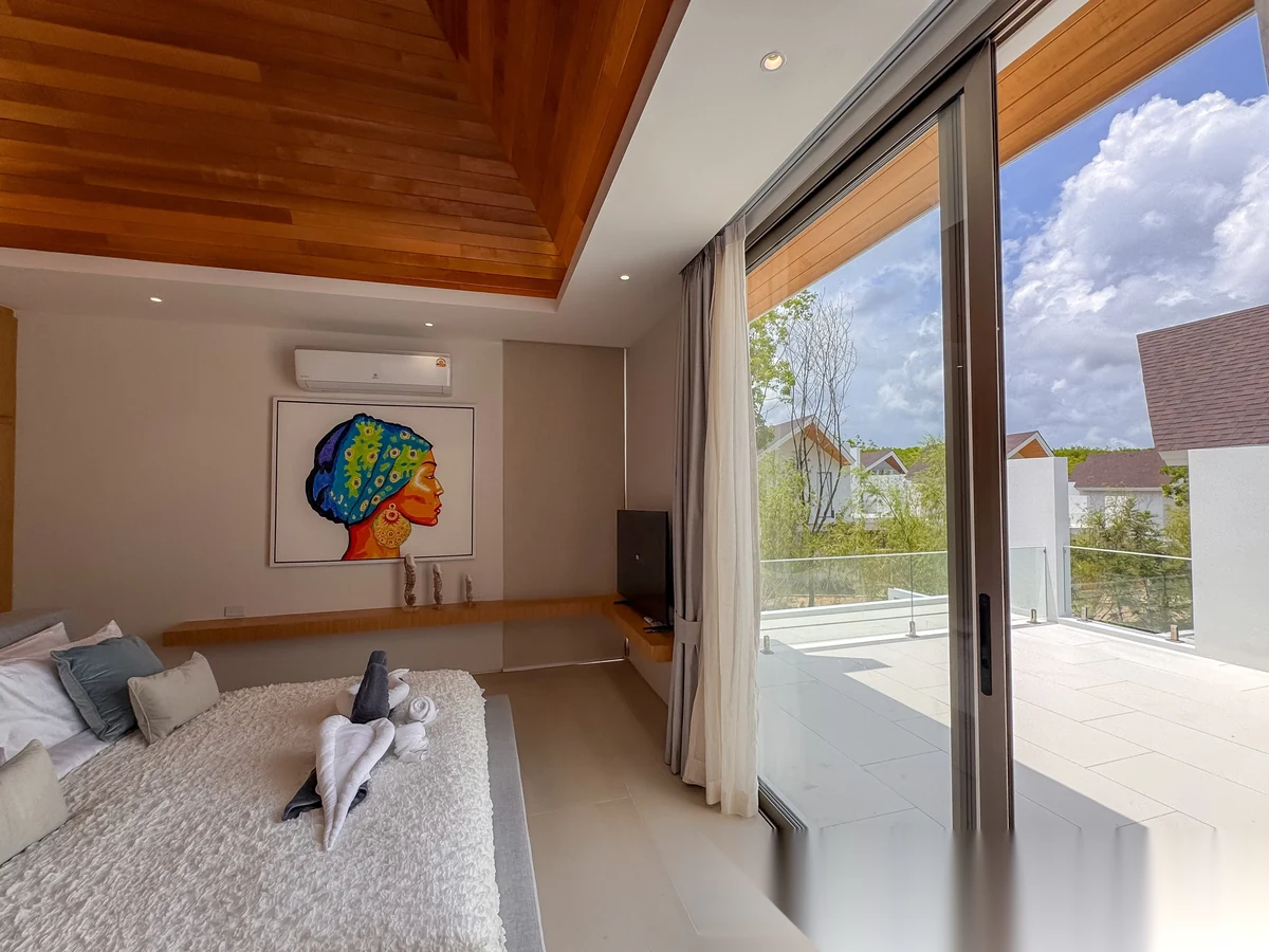 3 Bedroom Villa for sale at LuxPride by Wallaya Villas complex · Si Sunthon — photo 28