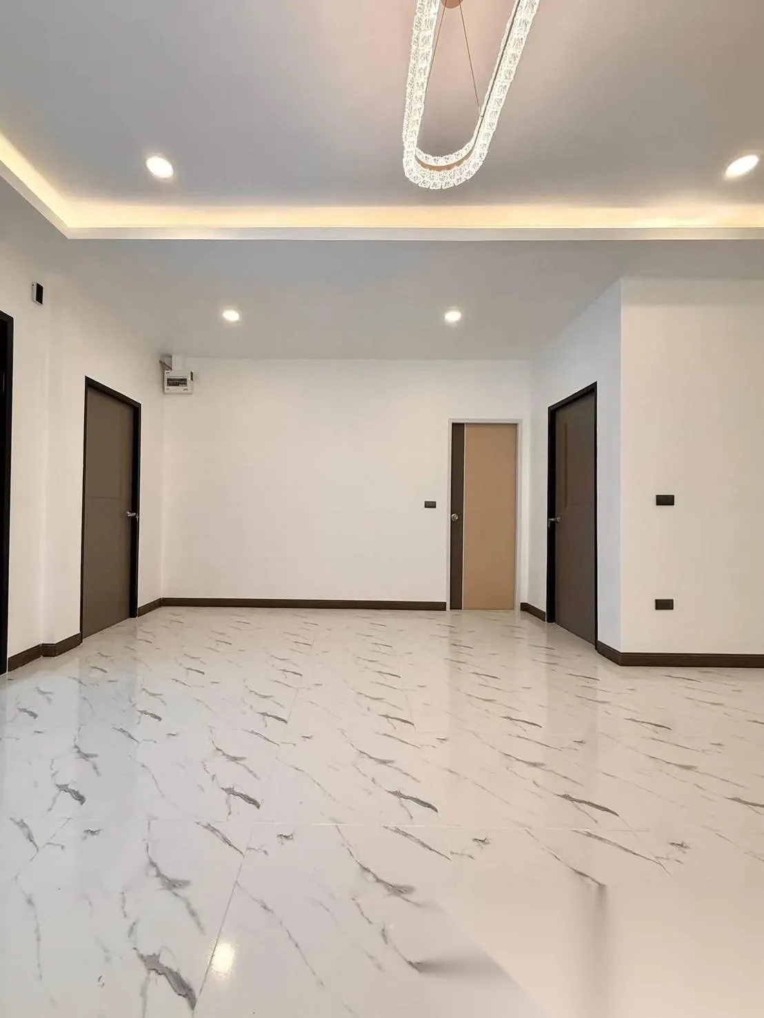 Дом 2BR в комплексе Baan Maneekram-Jomthong Thani · Вичит — фото 19