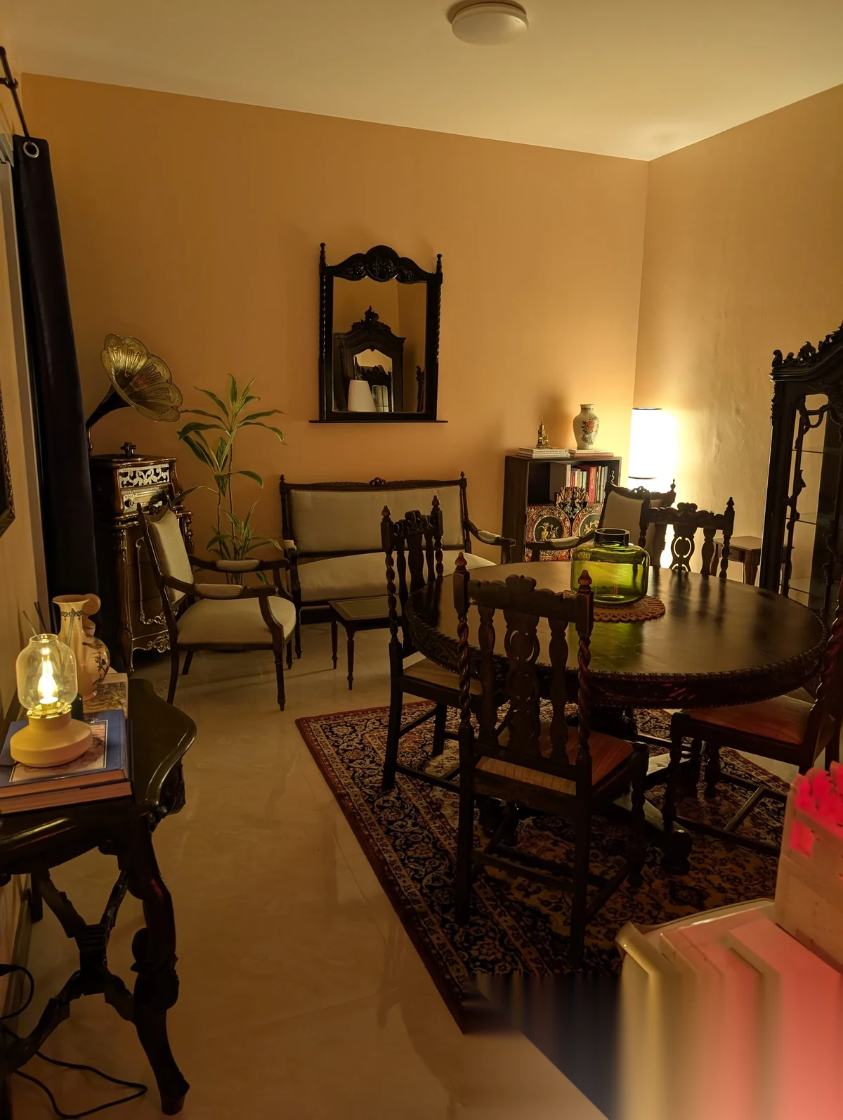 Вилла 4BR в комплексе Loch Palm Golf Club · Кату · Вид на озеро — фото 17