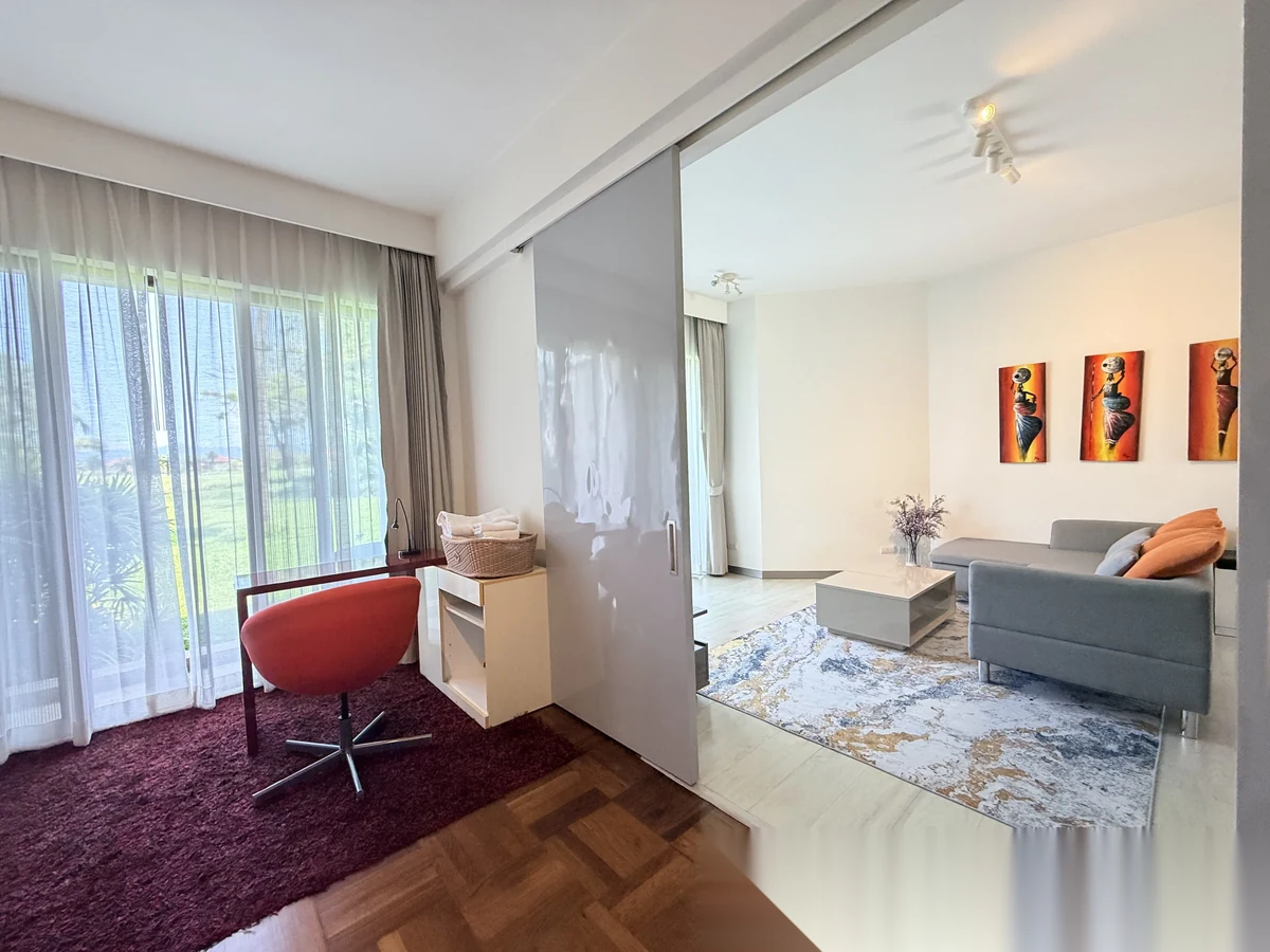 1 Bedroom Apartment for sale at Allamanda 2 & 3 Condominium complex · Choeng Thale · Lake View — photo 5
