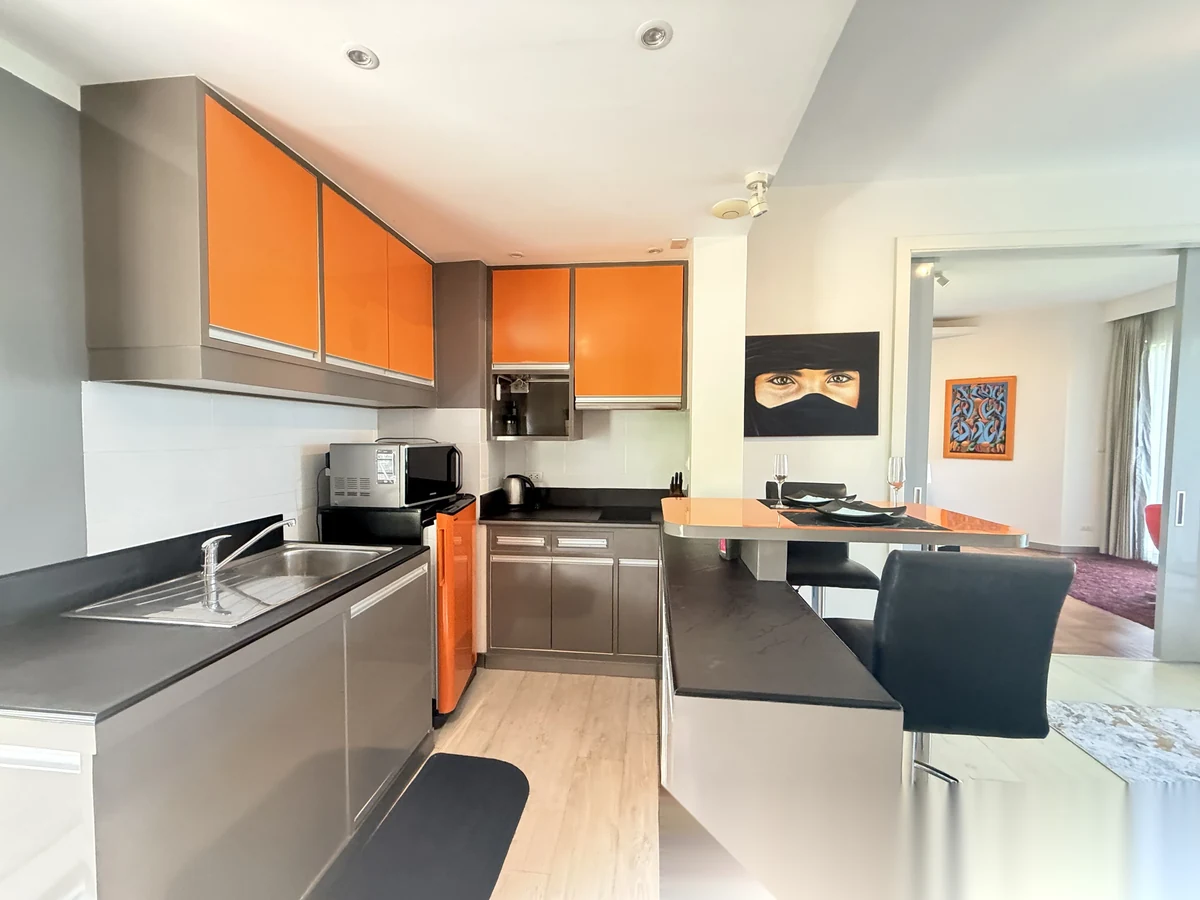 1 Bedroom Apartment for sale at Allamanda 2 & 3 Condominium complex · Choeng Thale · Lake View — photo 13