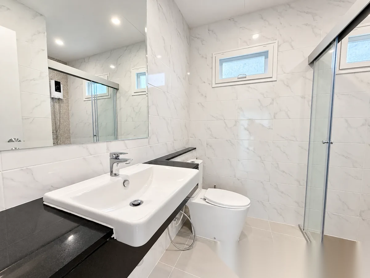 Дом 4BR в комплексе Supalai Palm Spring Banpon Phuket · Си Сунтон — фото 12