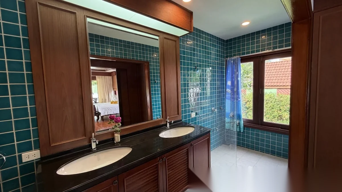 5 Bedroom Villa for rent at Sirinthara complex · Rawai — photo 5