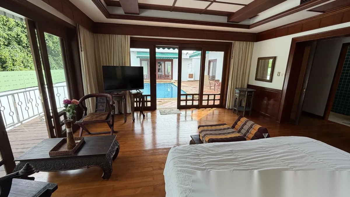 5 Bedroom Villa for rent at Sirinthara complex · Rawai — photo 6