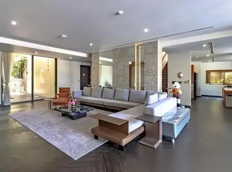5 Bedroom Villa for sale at The Pavilions Phuket complex · Choeng Thale — photo 4