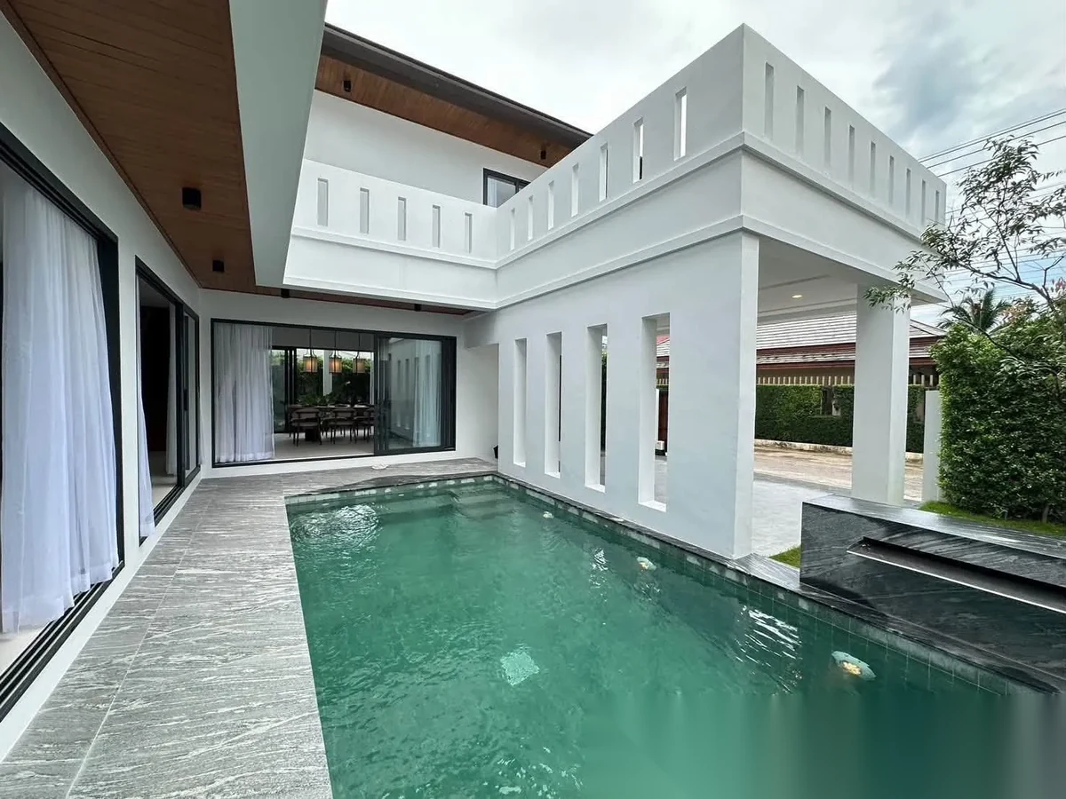 3 Bedroom House for rent at Baan Maneekram-Jomthong Thani complex · Wichit · Pool View — photo 2