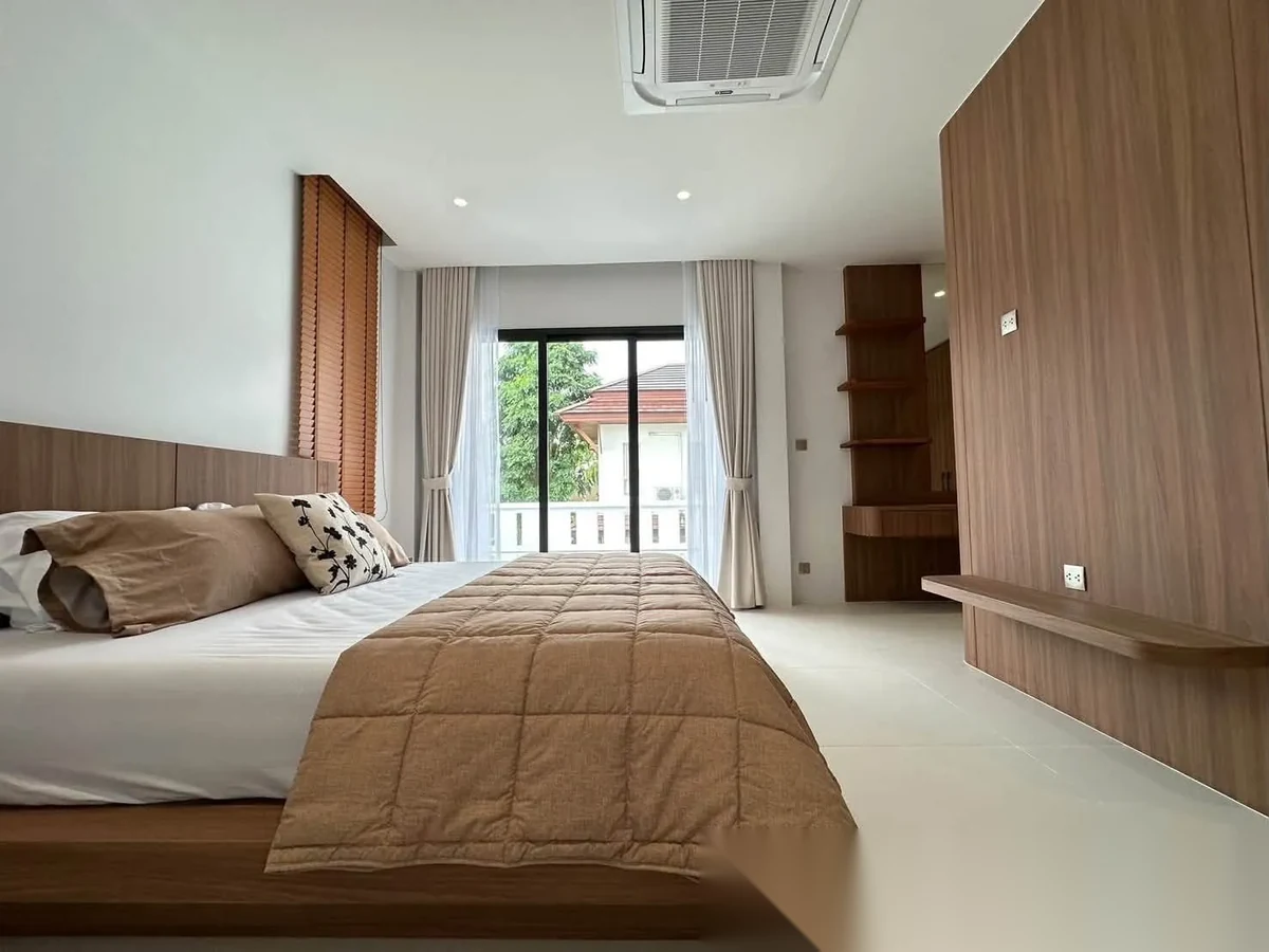 3 Bedroom House for rent at Baan Maneekram-Jomthong Thani complex · Wichit · Pool View — photo 7