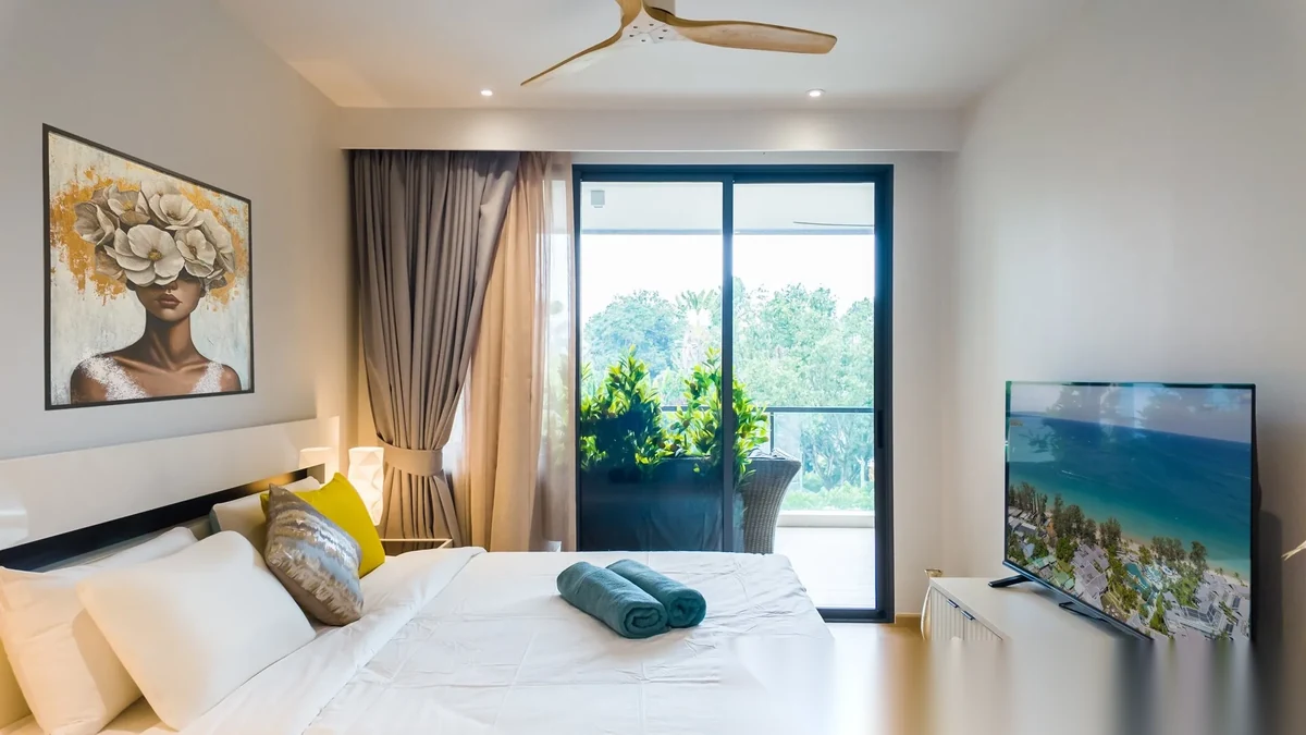3 Bedroom Apartment for sale at Laguna Beachside complex · Choeng Thale · Garden View — photo 11