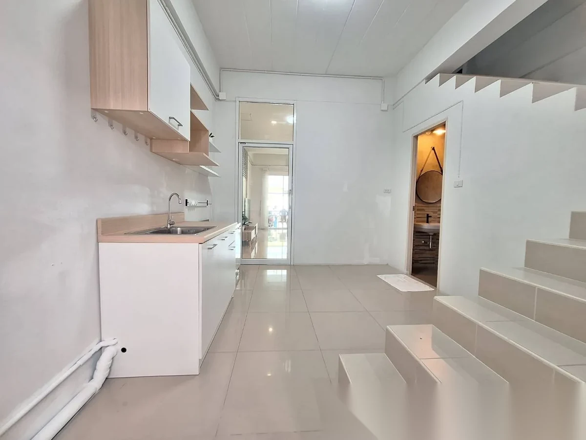 2 Bedroom House for rent at 2-Story Townhome 2 Bedrooms 3 Bathrooms in Chalong Phuket complex · Chalong — photo 4