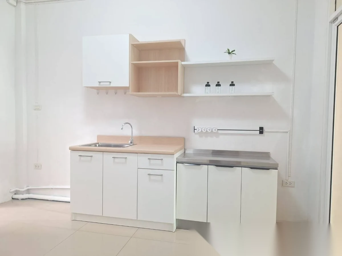 2 Bedroom House for rent at 2-Story Townhome 2 Bedrooms 3 Bathrooms in Chalong Phuket complex · Chalong — photo 10